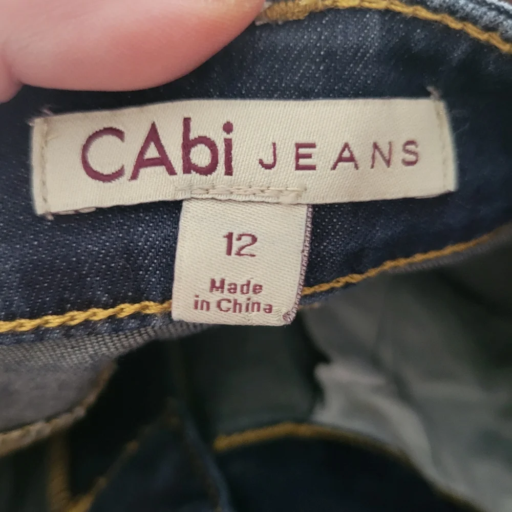 CAbi NWT Galaxy Wash Slim‎ Boot Cut Womans Jeans Size 12